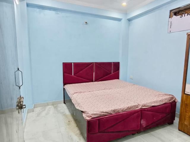Neb Sarai 1 Bedroom 450 Sq. Ft. Builder Floor in Saket Delhi Listing ID: #9461