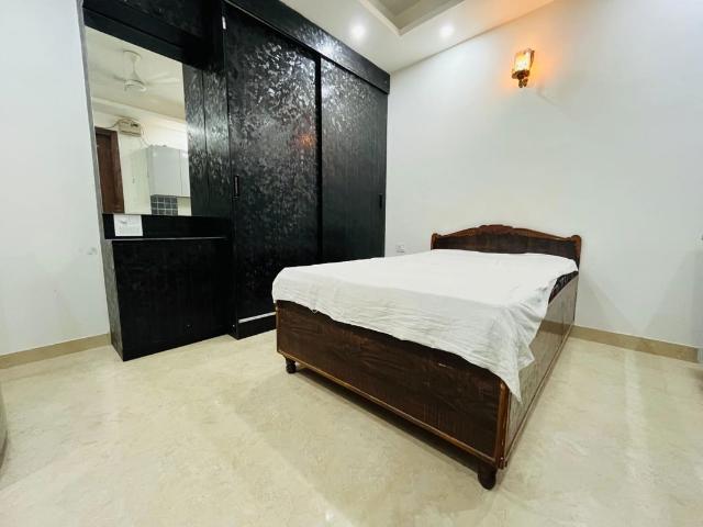 Neb Sarai 1 RK 250 Sq. Ft. Builder Floor in Saket Delhi Listing ID: #10298