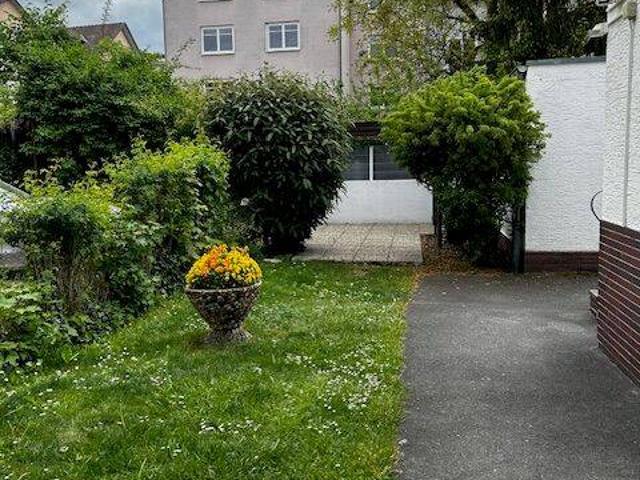 Nebenkosten, for rent at Innenstadt, Coburg 96450