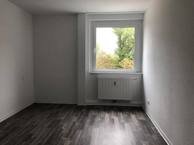 Nebenkosten, for rent at Potsdamer Straße 63, Hassels, Düsseldorf 40599