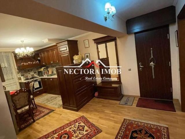 NECTORA IMOB Apartament 3 camere, Splaiul Crisanei,90 mp,Utilat,Parter