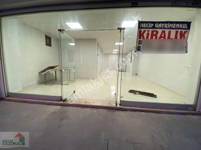 Necip Emlak 'tan Velibabada Kiralık Depolu Dükkan