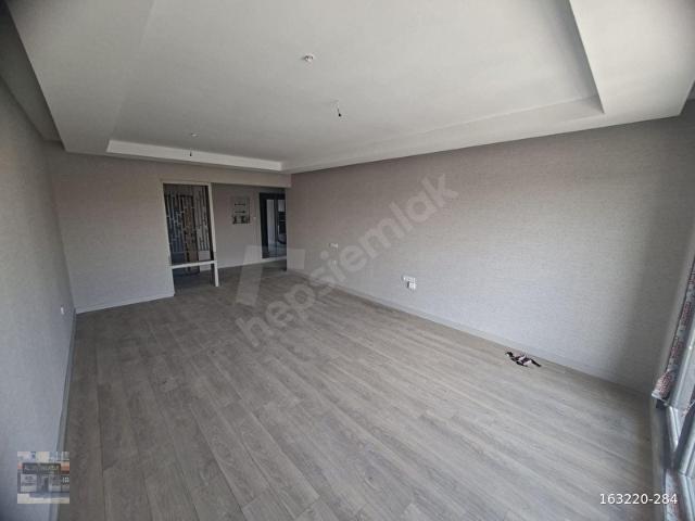 NED ÇİÇEKLİDE 4+1 180M2 E.BANYOLU MANZARALI ÖN CEPHE