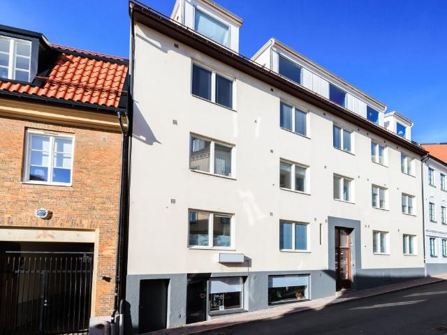 Nedre Långvinkelsgatan 23