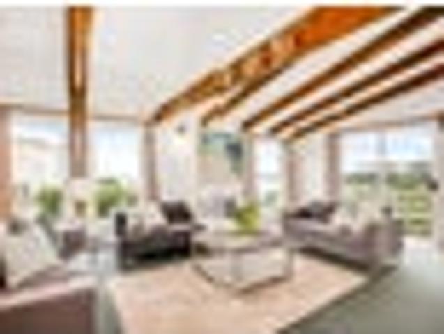 NEED GONE NOW! Home & Income Potential