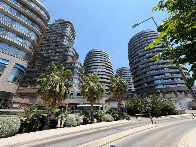 Nef 22 Ataköy E 5 Metro Yanı Prestijli Konum 1+1 Satılık Daire