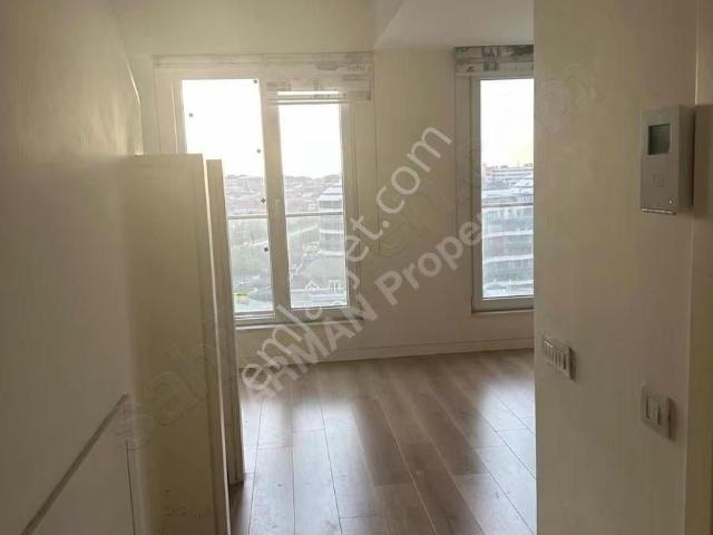 Nef 2 Haliç Kiralık Ferah 1+1 Loft Daire