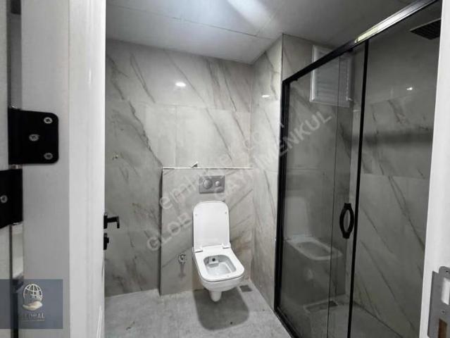 Nefes Park Civarı Site İçi Arakat Ekstra Geniş 1+1 Balkonlu