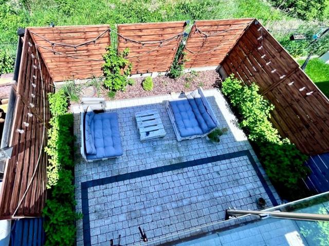 Nefrytowa 129 m², Wrocław