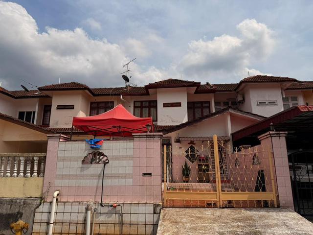 Negeri Sembilan Seremban Freehold 25Storey Terraced House For Sale