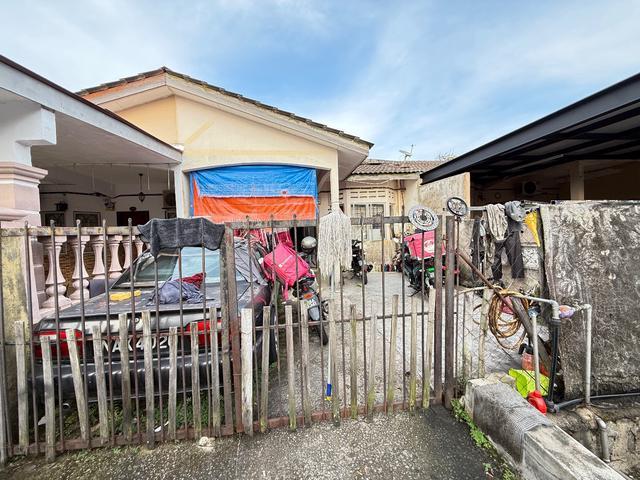 Nego Single Storey Taman Telawi Paroi Ampangan