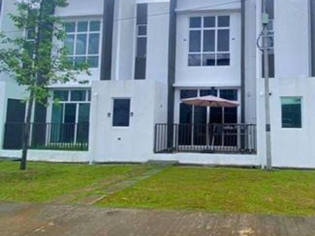 NEGO UNTIL SOLD BAWAH MV Teres 2 Tingkat FULLY RENOVATED FR SALE