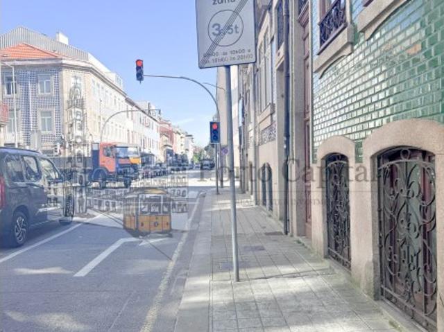 Negócio, Bonfim, Porto | BPI Expresso Imobiliário
