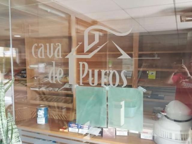 Negocio de Tabaco y Locales a la Venta en Almoradí