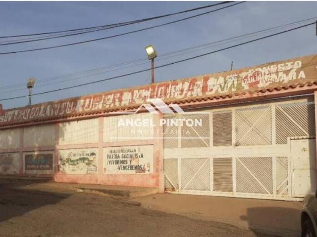 Negocio en Venta en Maracaibo Sur Zulia 1926 m2