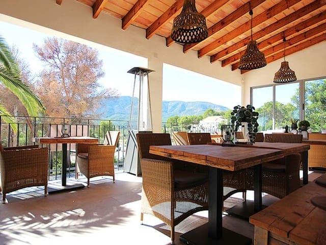 Negocio en venta en Alcalalí / Alcanalí, Alicante Costa Blanca