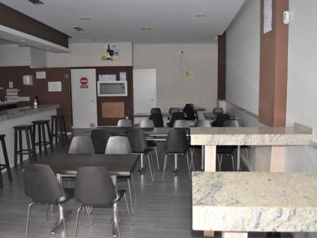 Negocio en Venta en Arteixo, La Coruña