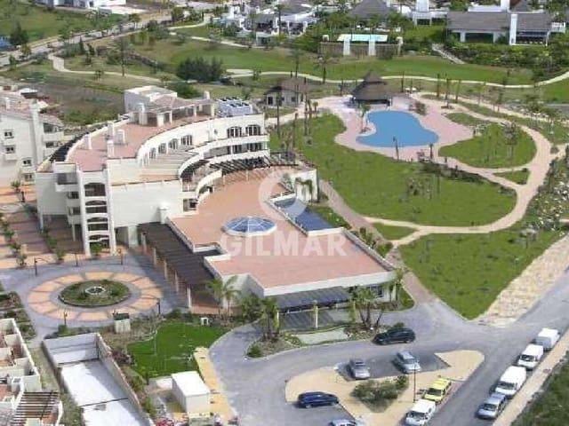 Negocio en venta en El Paraiso, Málaga Costa del Sol