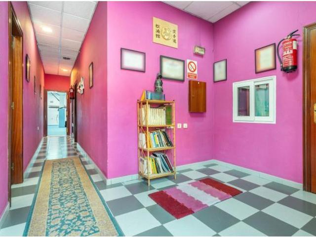 NEGOCIO EN VENTA SAN MARTIN DEL REY AURELIO