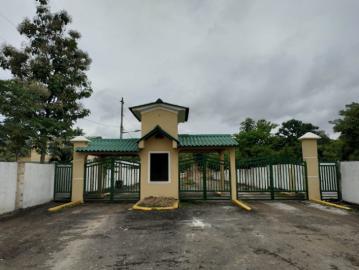 Negocio Rentable: Casa con Terreno Excepcional!