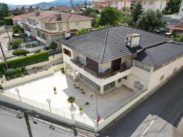 Negocios Guimarães Guimarães DLS102798356