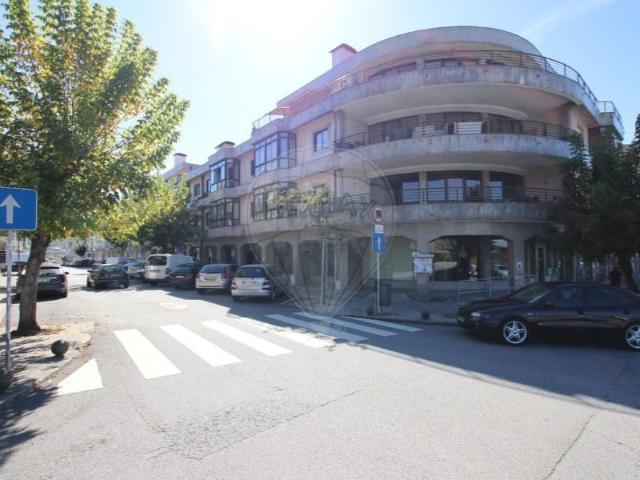 Negocios Guimarães Guimarães DS102889489