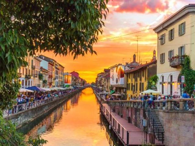NEGOZI AFFITTASI ZONA NAVIGLI PORTA GENOVA VIA VIGEVANO AGENZIA ITALIA IMM