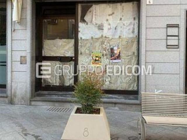 Negozi, botteghe in vendita a Valenza Rif. 4552807