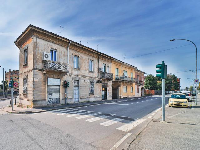 Negozi in vendita a Caponago