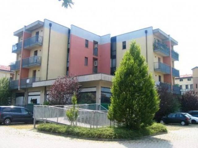 Negozio a Mirandola Rif. LBMIRAN
