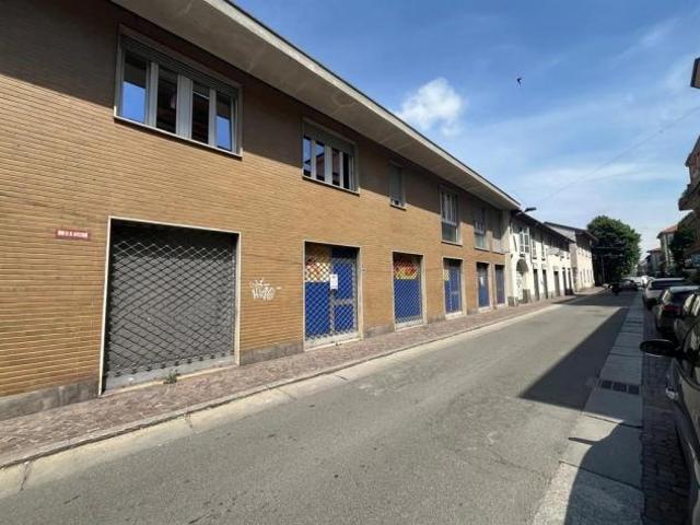 Negozio a Seveso