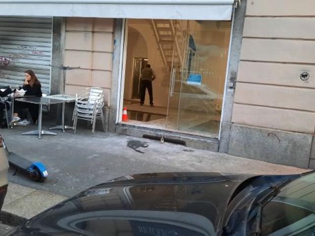 NEGOZIO CERCASI IN AFFITTO IN ZONA DI PASSAGGIO PEDONALE