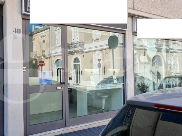 Negozio classe A2 a Brindisi
