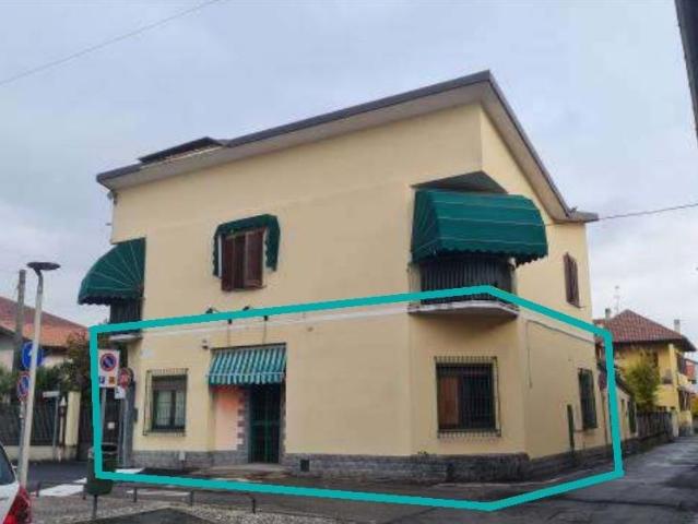 Negozio da ristrutturare a Corbetta