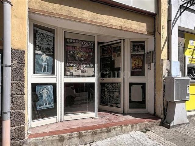 Negozio di 180 mq a Monte Rosello, Sassari 2, Baddimanna Sassari