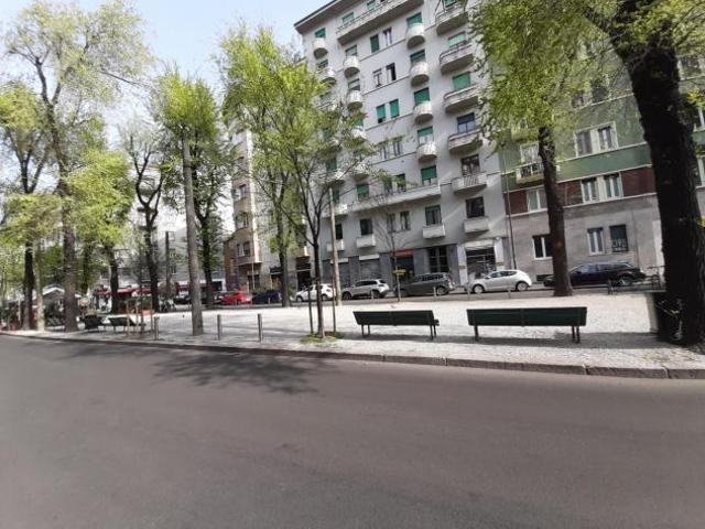 NEGOZIO di 1 vani e di 25 mq MILANO rif. H106