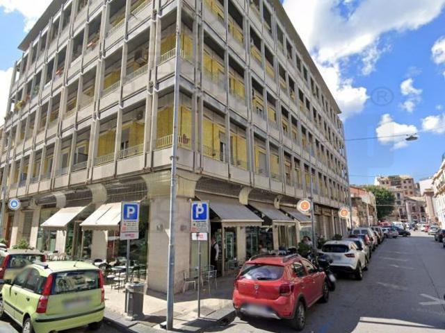 NEGOZIO di 1 vani e di 50 mq MESSINA rif. 2VS17188