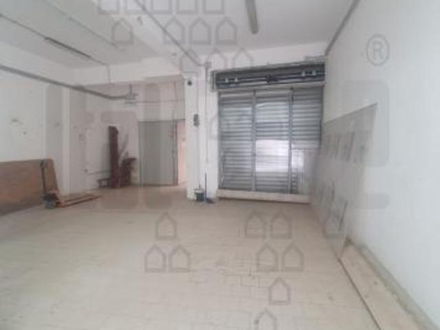 NEGOZIO di 2 vani e di 190 mq MESSINA rif. 2vs17150