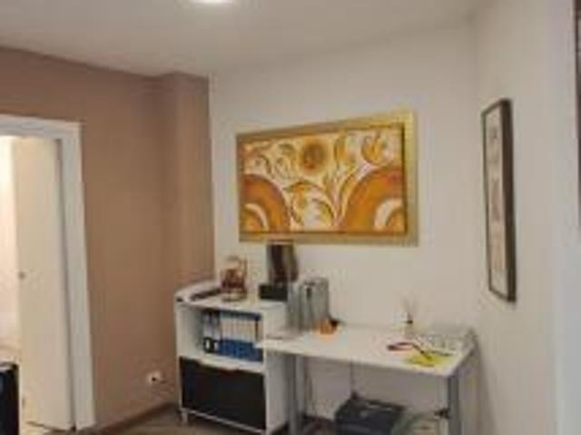NEGOZIO di 2 vani e di 50 mq FIRENZE rif. AAJ329