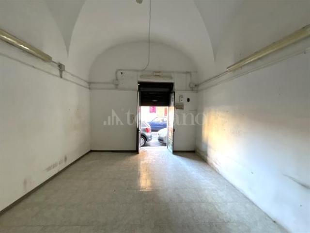 Negozio di 46 mq a Barriera, Nuovalucello, Gioeni Catania