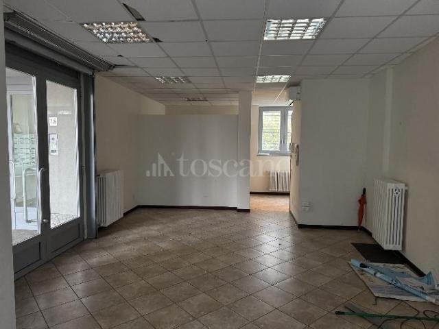 Negozio di 65 mq a Lodi