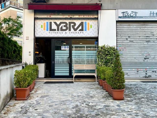 Negozio di 90 mq a Talenti, Monte Sacro, Nuovo Salario Roma