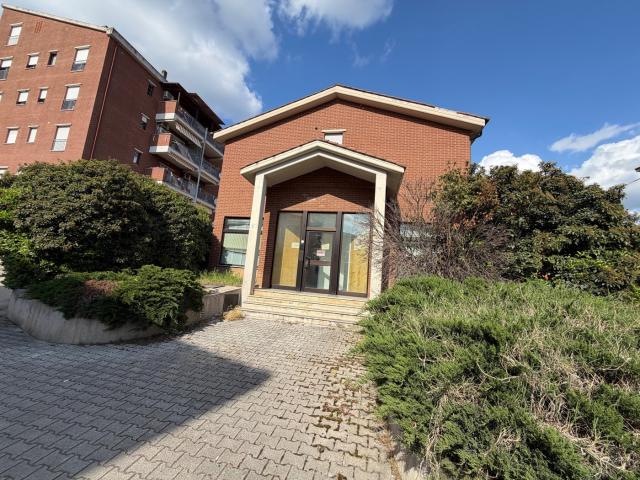 Negozio in affitto a Terni