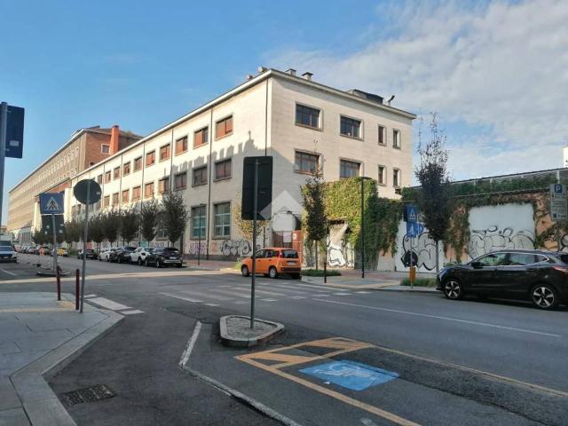 Negozio in affitto a Torino