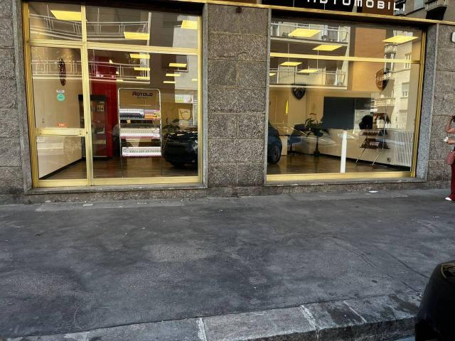 Negozio in affitto a Torino