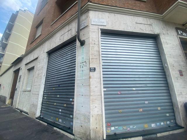 Negozio in affitto a Torino