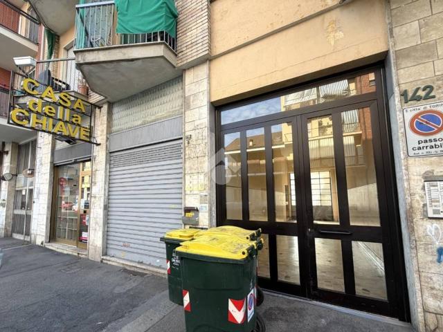 Negozio in affitto a Torino