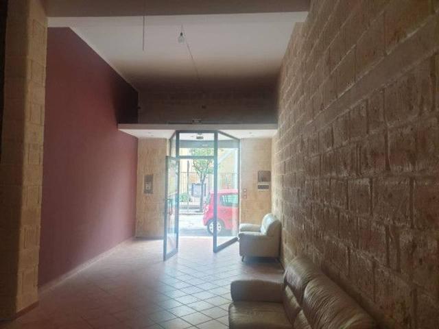 Negozio in affitto a Trani
