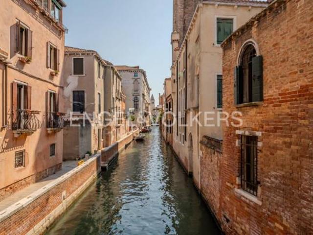 Negozio in affitto a Venezia