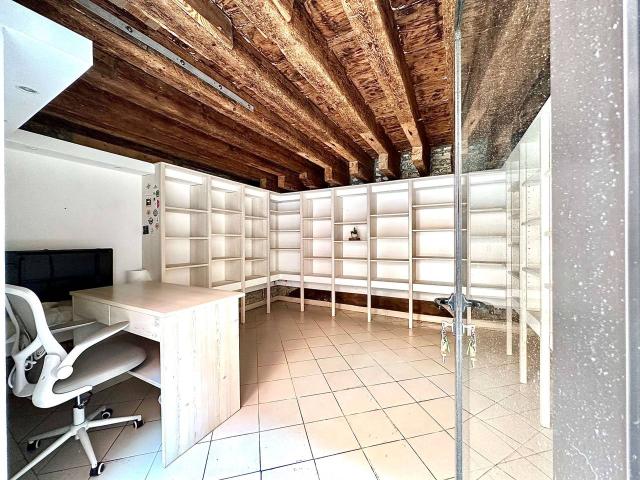 Negozio in affitto a Venezia